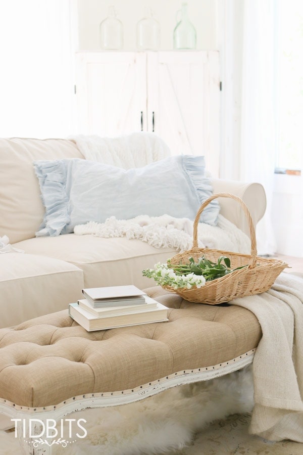 DIY Ruffle Pillowcase by TIDBITS. Learn how to custom make a double-sided ruffled pillow covering for any pillow of your choice.