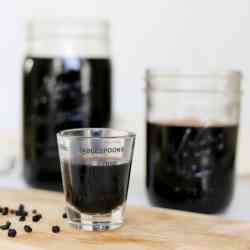 Pressure Cooker Elderberry Syrup. Give your immune system an all natural cold and flu fighting boost!